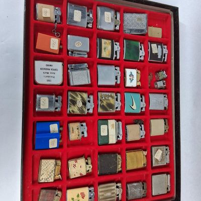 Sale Photo Thumbnail #54: Ronson, Colibri & Champion Vtg Lighters