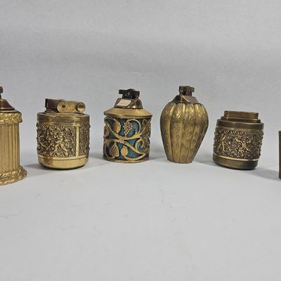 Sale Photo Thumbnail #236: Vtg Brass & Brass-Plated Table Lighters