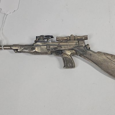 Sale Photo Thumbnail #242: Japanese Sci-Fi Rifle Table Lighter