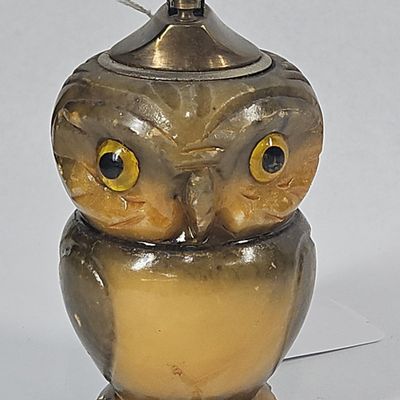 Sale Photo Thumbnail #23: Italian Alabaster Owl Table Lighter