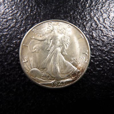 1947-D HIGH GRADE WALKING LIBERTY SILVER HALF DOLLAR