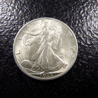 1935 HIGH GRADE WALKING LIBERTY SILVER HALF DOLLAR