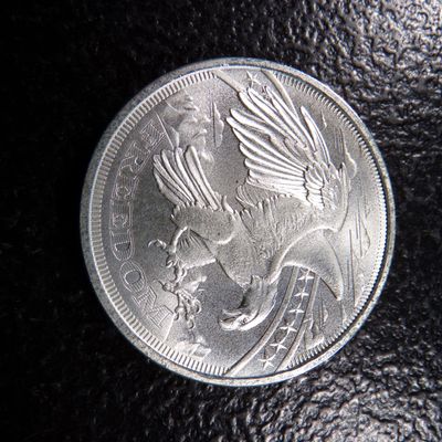 COLLECTIBLE 1 OUNCE .999 FINE SILVER BAR