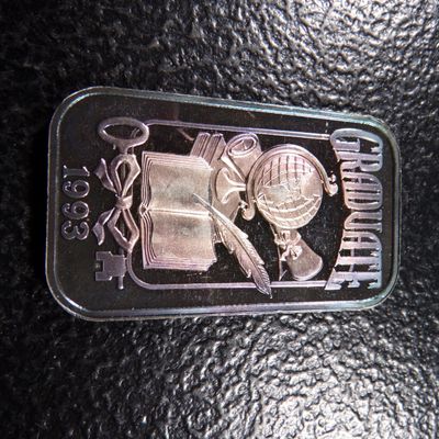 COLLECTIBLE 1 OUNCE .999 FINE SILVER BAR