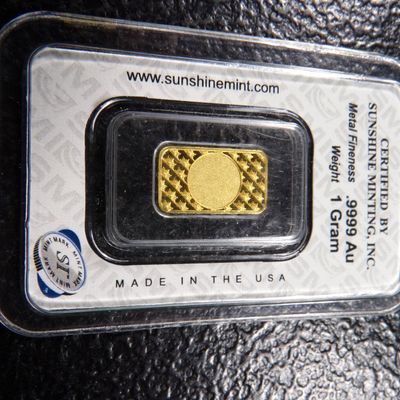 SUNSHINE MINTING 1 GRAM .9999 FINE GOLD BAR