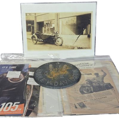 Harley-Davidson Memorabilia, Technical Manuals, and Promotional Ephemera