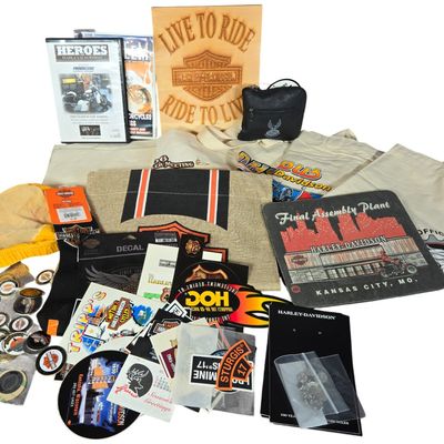 Harley-Davidson Motorcycle Memorabilia and Dealer Collectibles