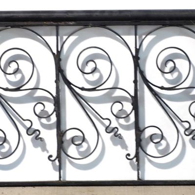 Sale Photo Thumbnail #131: Section of cast iron fence