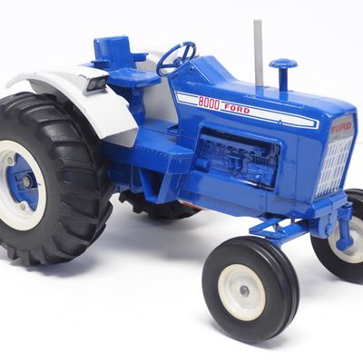 Sale Photo Thumbnail #35: Ertl 1/16 scale Ford 8000 tractor