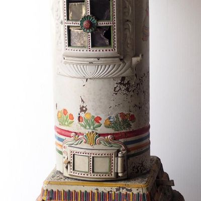 Sale Photo Thumbnail #218: Cribben Sexton & Co. Ruby cast iron stove