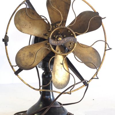 Sale Photo Thumbnail #328: Westinghouse desk fan