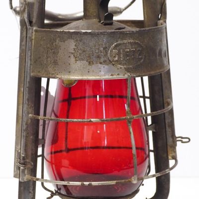 Sale Photo Thumbnail #277: Dietz Fire Dept lantern with red globe