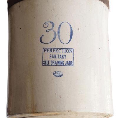 Sale Photo Thumbnail #233: 30-gallon Red Wing Self-Draining crock