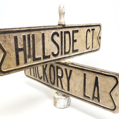 Sale Photo Thumbnail #402: Street corner sign for Hillside Ct and Hickory Ln