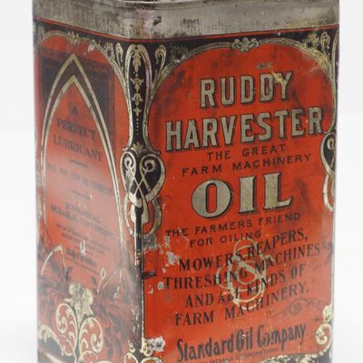 Sale Photo Thumbnail #379: Ruddy Harvester Oil tin