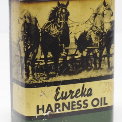 Sale Photo Thumbnail #382: 1-quart Eureka Harness Oil tin