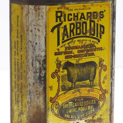 Sale Photo Thumbnail #374: Half-gallon Richards' Tarbo Dip tin