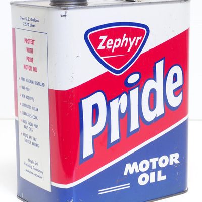 Sale Photo Thumbnail #31: 1-gallon Zephyr Pride Motor Oil tin
