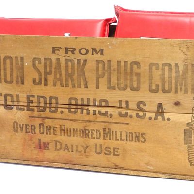 Sale Photo Thumbnail #276: Champion Spark Plug Company shipping box