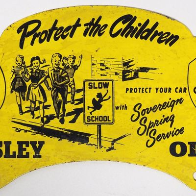 Sale Photo Thumbnail #125: Frensley Oil Co. tin license plate topper