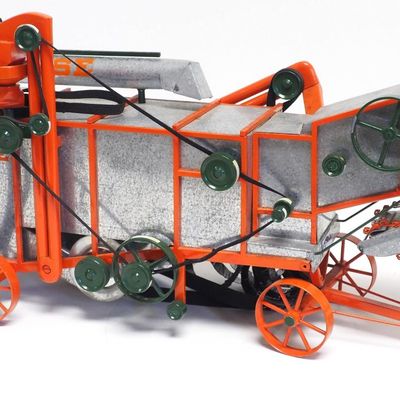 Sale Photo Thumbnail #119: Custom Case threshing machine scale model