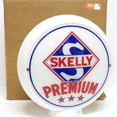Sale Photo Thumbnail #367: NOS Skelly Premium glass gas pump globe