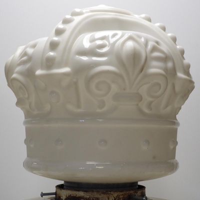 Sale Photo Thumbnail #360: Standard Oil Co. White Crown gas pump globe