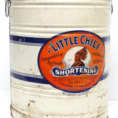 Sale Photo Thumbnail #6: 105-lb Little Chief Shortening tin
