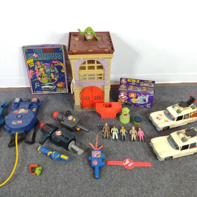Sale Photo Thumbnail #346: Vintage Ghostbusters Toys Incl. Kenner