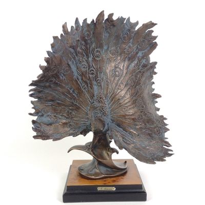 Sale Photo Thumbnail #146: 1989 G. Armani Florence Peacock Sculpture