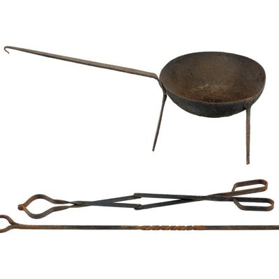 Sale Photo Thumbnail #110: (Early Revolution) Spider Pan & 2 Fire-Tending Tools