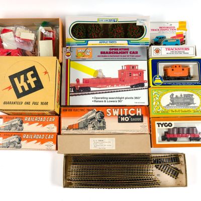 Sale Photo Thumbnail #113: Model Train Cars, Track & Buildings Incl. Tyco