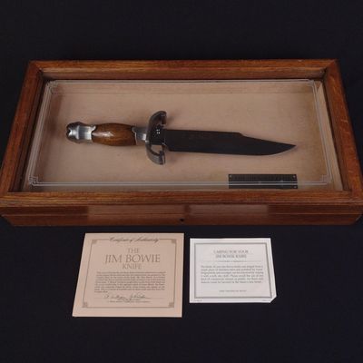 Sale Photo Thumbnail #165: Franklin Mint Reproduction Jim Bowie Knife