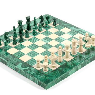 Sale Photo Thumbnail #20: Malachite & White Marble Complete Chess Set