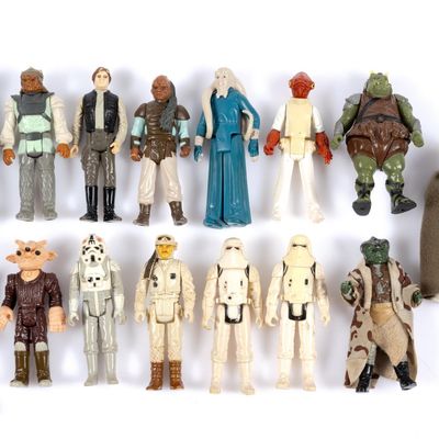Sale Photo Thumbnail #343: 15 1980's Kenner Star Wars Toys Incl. Palpatine & Han Solo