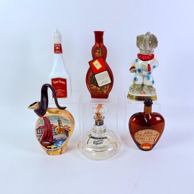 Sale Photo Thumbnail #489: 6 Empty Liqueur Bottles incl. Beam Choice