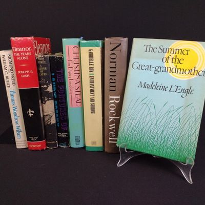 Sale Photo Thumbnail #511: 7 Books Incl. 1st Edition L'Engle
