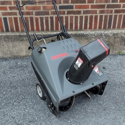 Sale Photo Thumbnail #385: Craftsman 21" Electric Start 3.0 Snowblower