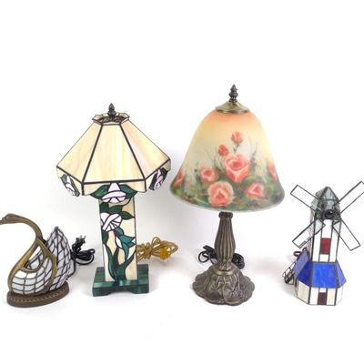 Sale Photo Thumbnail #166: 4 Vintage Novelty Accent Table Lamps