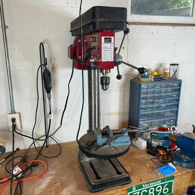 Sale Photo Thumbnail #195: Northern Industrial Tools 16-Speed Drill Press