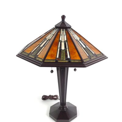 Sale Photo Thumbnail #135: Tiffany-Style Table Lamp