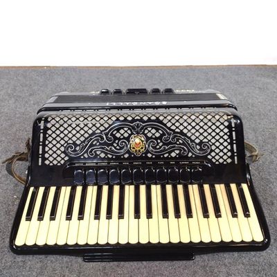 Sale Photo Thumbnail #470: Scandalli Italian Accordion In Original Case