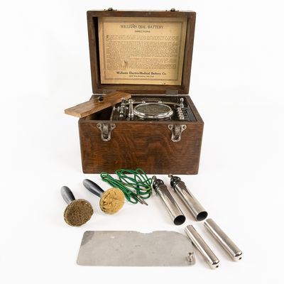 Sale Photo Thumbnail #149: Williams Dial Medical Battery Quack Device