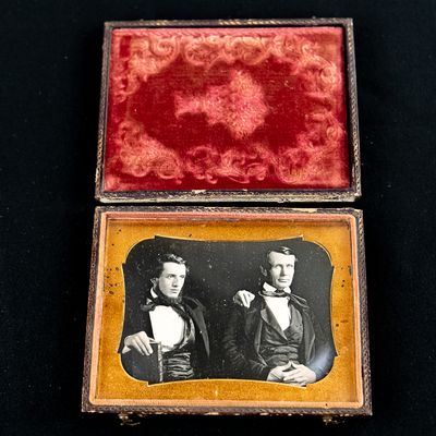 Sale Photo Thumbnail #182: 1/4 Plate Daguerreotype of 2 Men