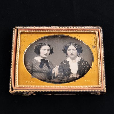Sale Photo Thumbnail #183: 1/4 Plate Dagguereotype of 2 ID'd Women