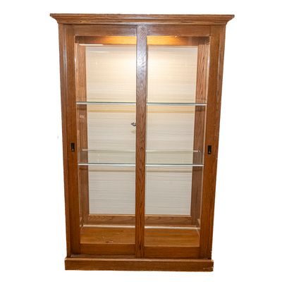 Sale Photo Thumbnail #115: Antique Oak Full-View Commercial Display Showcase