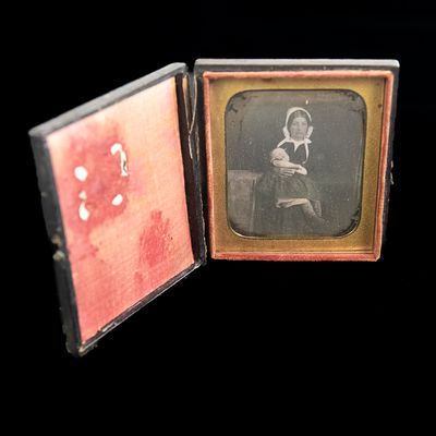 Sale Photo Thumbnail #172: Mother Child Post Mortem Daguerreotype