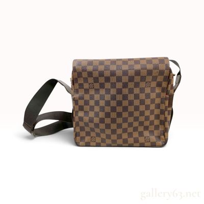 Sale Photo Thumbnail #494: Vintage Louis Vuitton Damier Ebene Naviglio Messenger Bag