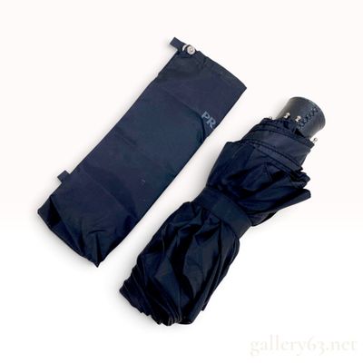 Sale Photo Thumbnail #137: Prada Black Synthetic Fabric Folding Travel Umbrella with Matching Sleeve
