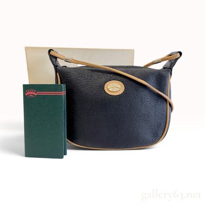 Sale Photo Thumbnail #511: Vintage Gucci Plus Black Pebbled Leather Crossbody Bag with Box and Booklet